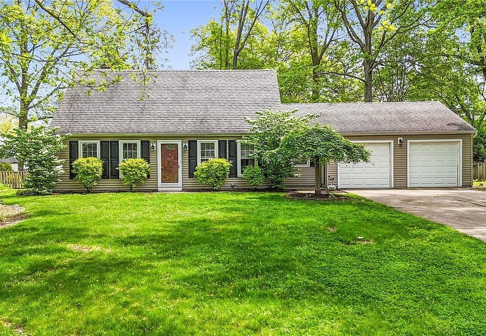 183 Parsons Dr, Avon Lake, OH 44012